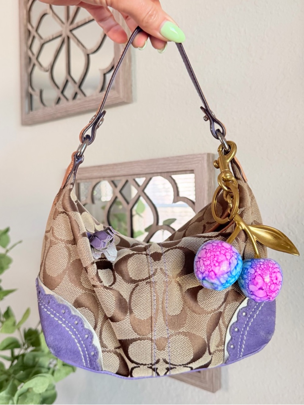 💜Coach💜 mini baguette hobo bag